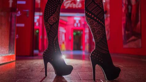 "https: Prostituierte Finden